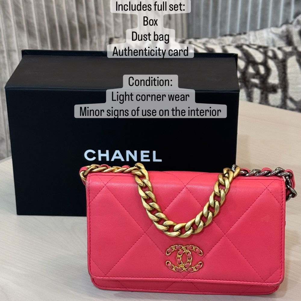Chanel Bag with Gold Chain